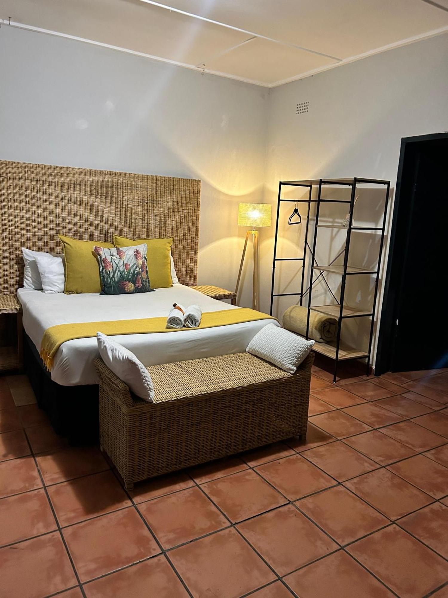 Bothabelo Bed And Breakfast Phalaborwa Exterior photo