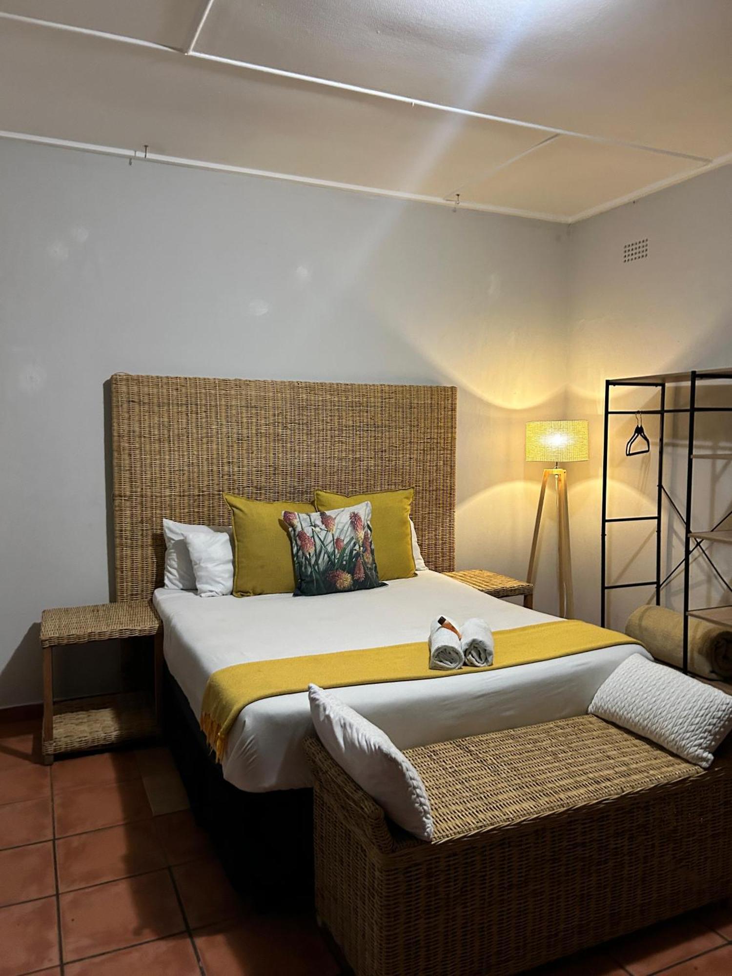 Bothabelo Bed And Breakfast Phalaborwa Exterior photo