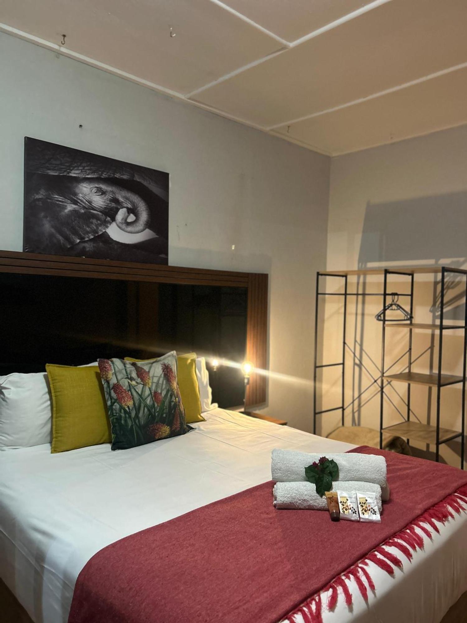 Bothabelo Bed And Breakfast Phalaborwa Exterior photo